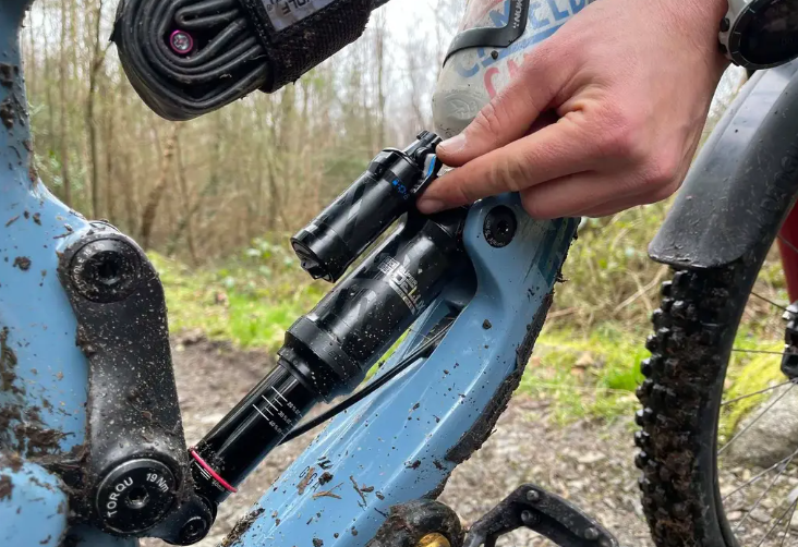 Rear shock for store heavy rider