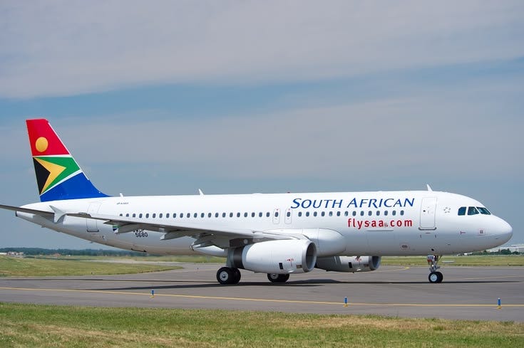 The Airbus A320: Preferred by airlines for its superior cabin width and fuel-efficient narrowbody design.