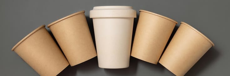 The Coffee Cup No One Noticed — Until It Became the Reason People Started Coming Back
