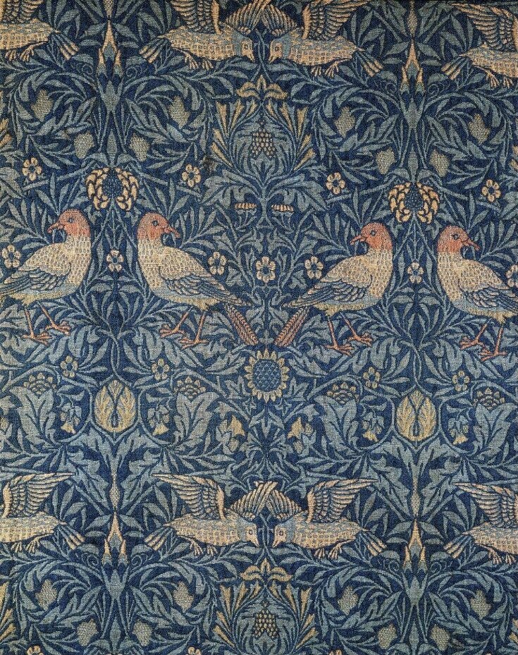 William Morris: The Leading Designer of the Arts and Crafts Movement