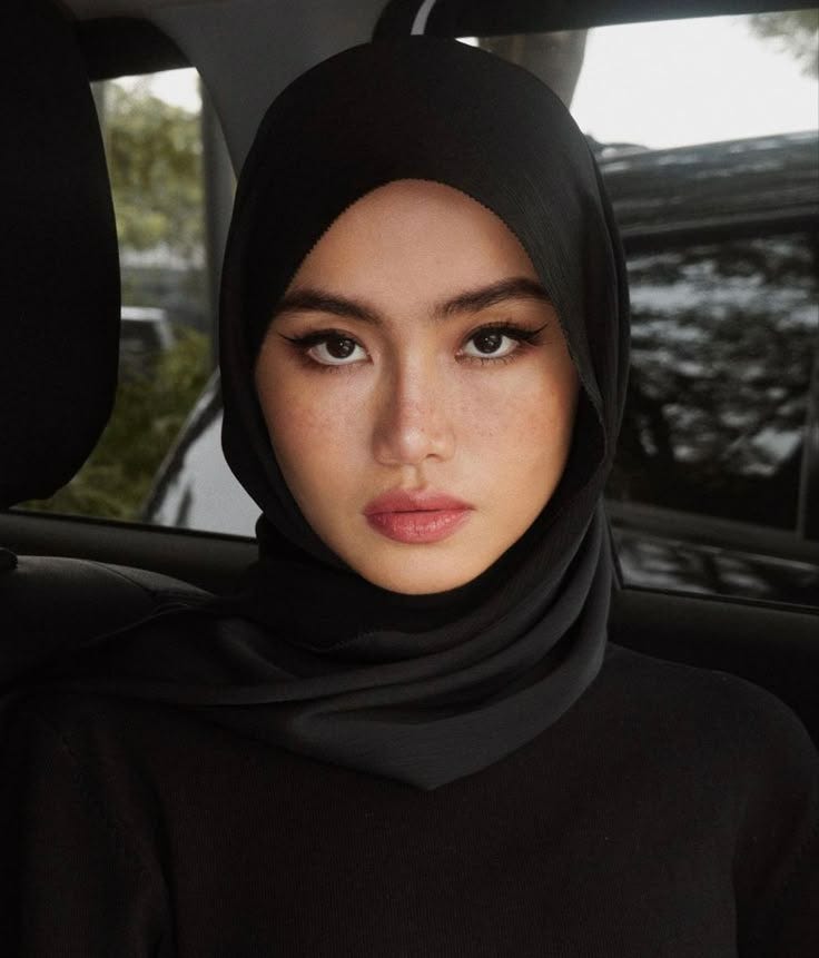sabar ya gadis. nanti juga sampai.