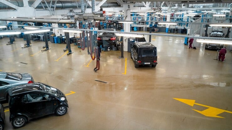 Modern Automobile Storage