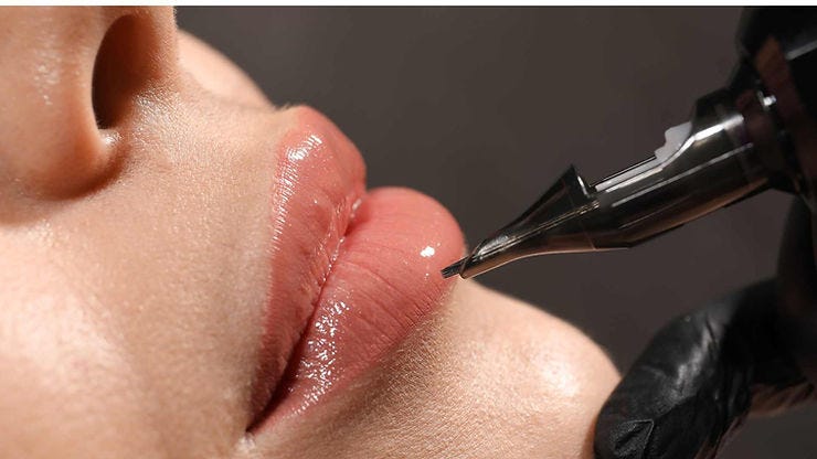 Duración de la Micropigmentación de Labios: Factores y Recomendaciones + Entrenamiento Gratis