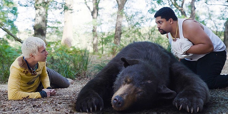 O filme do urso 2 é uma comédia sobre o urso.