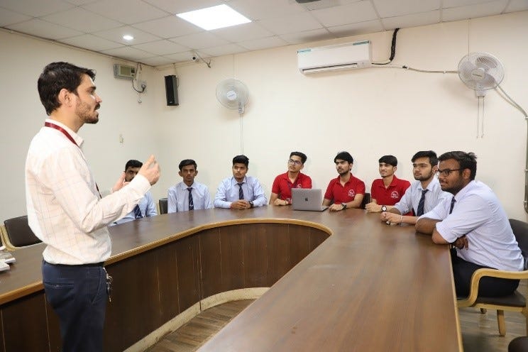 Highly Productive and Employable Business Sectors in India