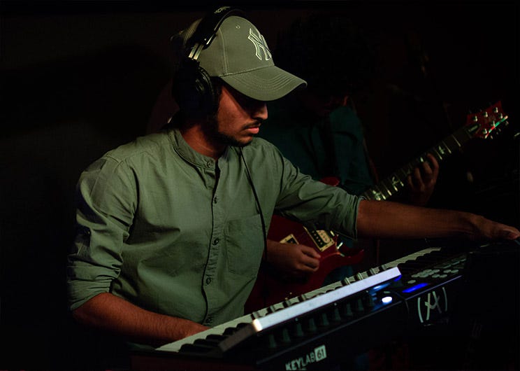 Best Keyboard Classes in Mumbai — True School of Music Marcdigiforin