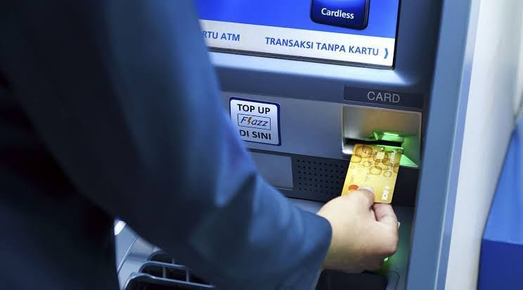 Viral ajakan menarik uang dari bank BUMN karena dana nasabah akan dipakai pemerintah.
