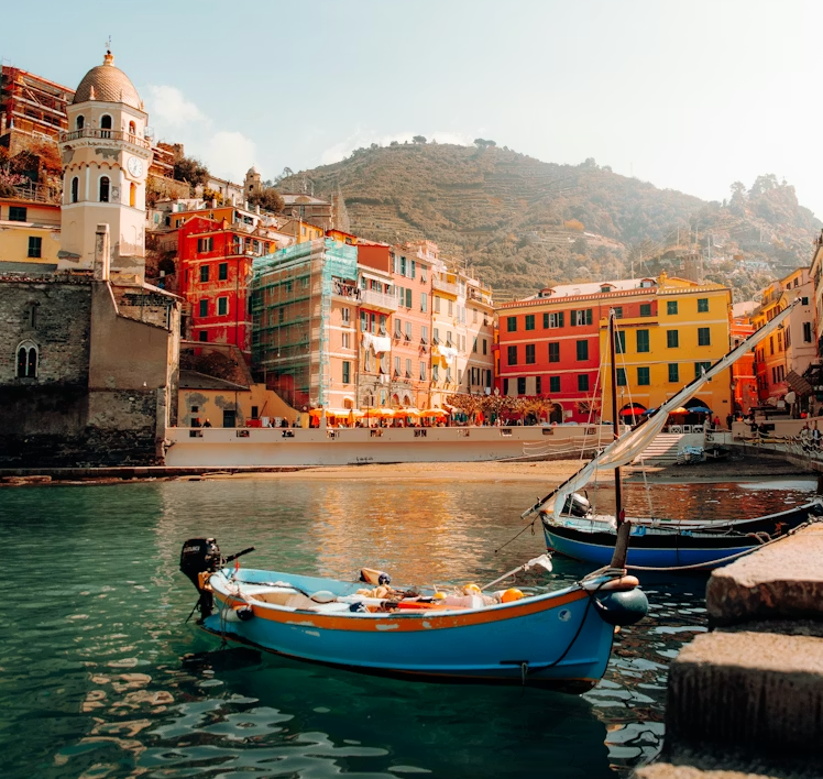 Photo by Daniel J. Schwarz on Unsplash