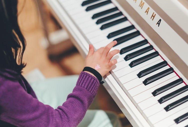 Advantages of Learning Piano as an Adult: Unlocking Your Musical Potential  | by Stephen.B | Medium