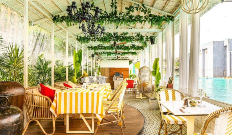 Restaurant Spotlight: Vivi Italian Bar And Kitchen, A Poolside Culinary 