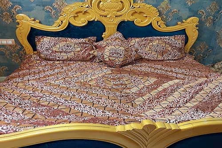 Designer deals bed sheets