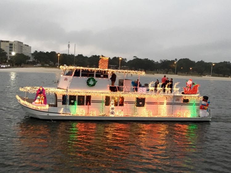 Fifteen Fabulous Fun Festive Flotillas (aka US Gulf Coast Holiday Boat