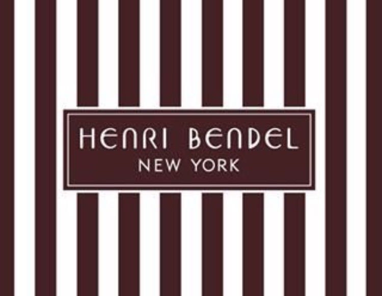 What Fits in My Henri Bendel Train Case