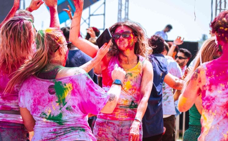 holi celebration in goa