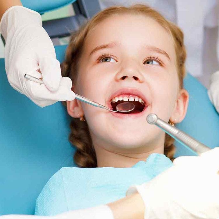 Ask an Aurora Pediatric Dentist: How to Choose the Right Straw for Kids