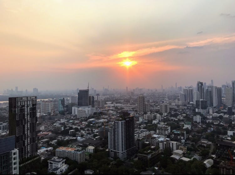 Working remotely from Bangkok for a month by ritawittek Homerun.co