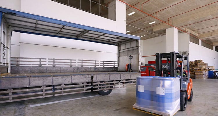How Warehouse Storage Shapes Supply Chain Efficiency