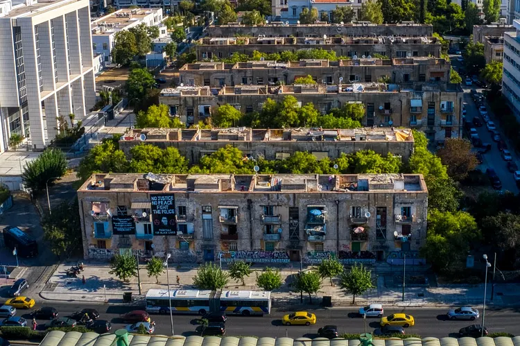 Prosfygika: The community that EU policy forgot to invent