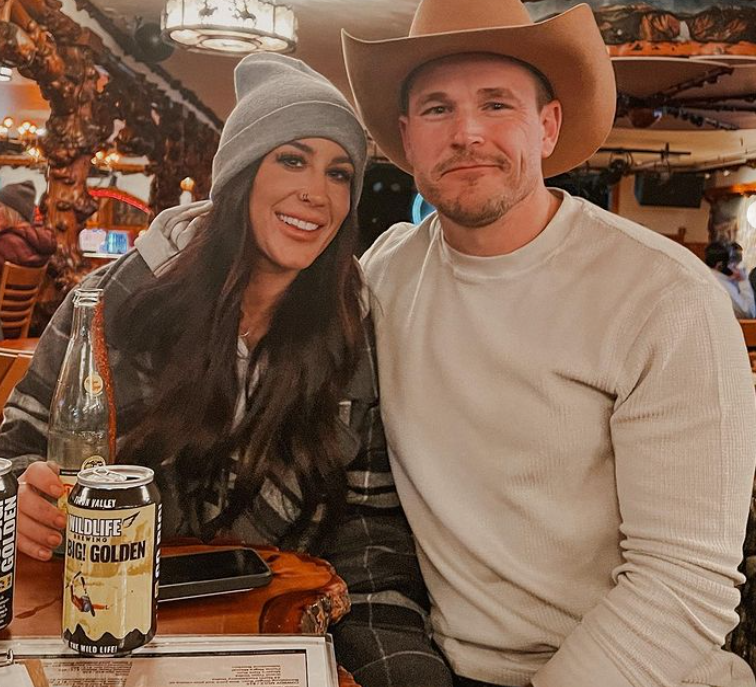 Chelsea Houska net worth. Chelsea Houska gained prominence… by