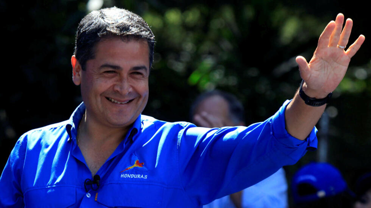 “Díganle al mundo que soy inocente, los quiero mucho”: Juan Orlando Hernández