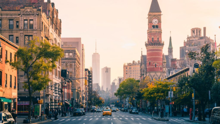 View of Buying and Selling a House in New York_New York Senior Broker_Manhattan ...