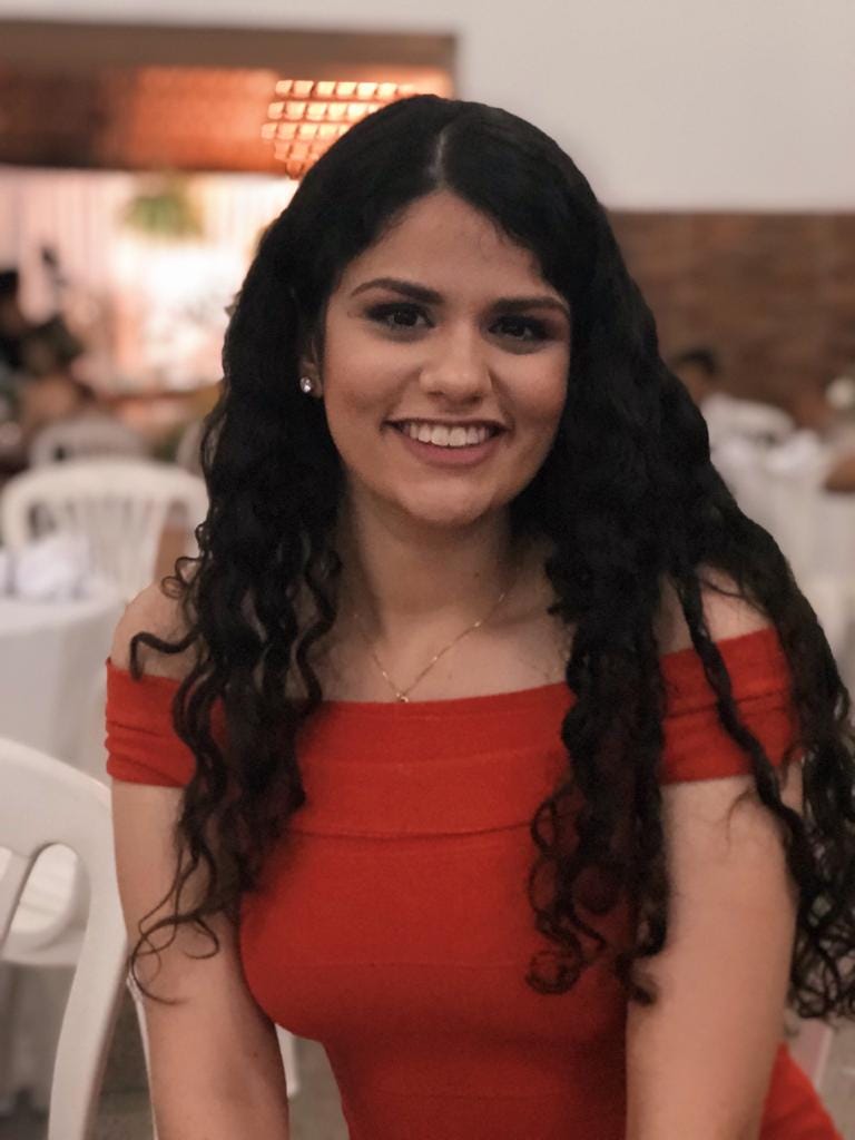 “Hi, Lorena” e a necessidade de aprender Inglês atualmente”