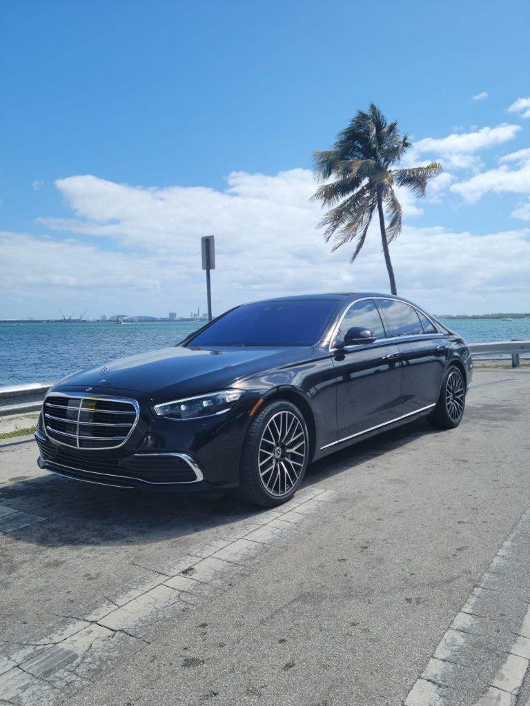 Rent a highend SUV in Miami for the lowest cost. by Uspresidentialtransport Medium