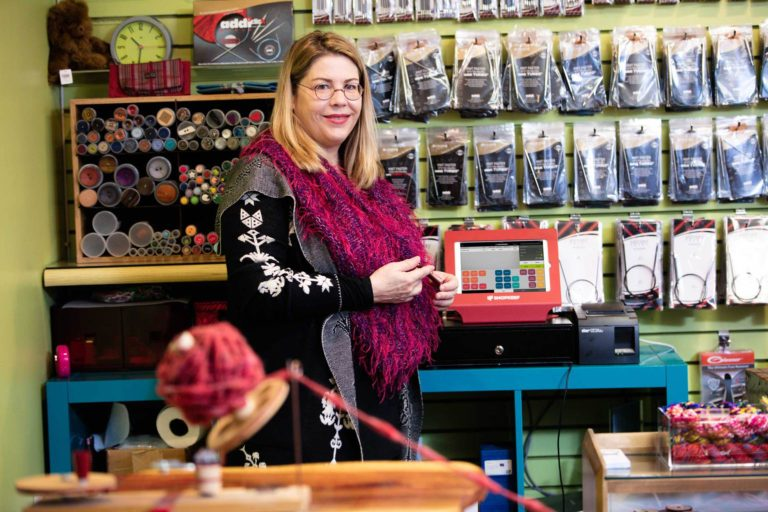 HOW TO USE AN IPAD CASH REGISTER. SHOPKEEP SMALL BUSINESS HUB | POINT ...