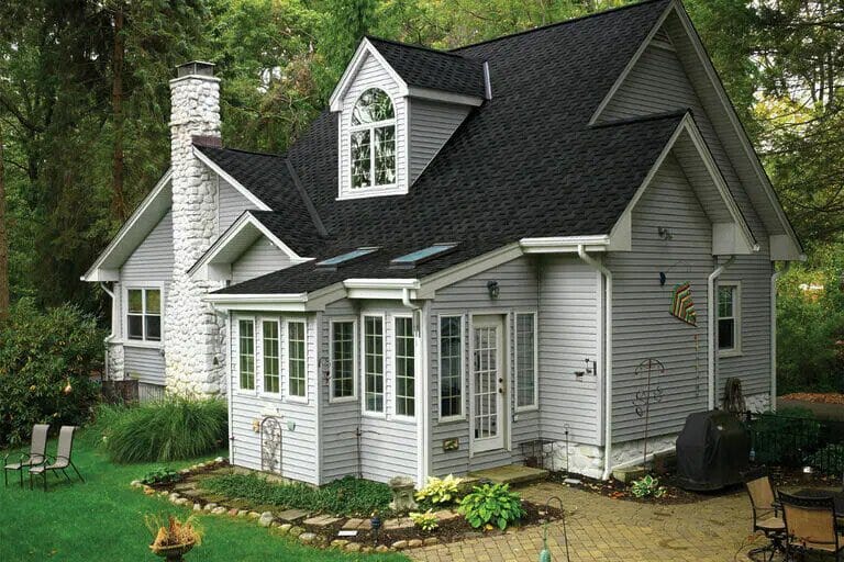 Roof and sale house color combinations