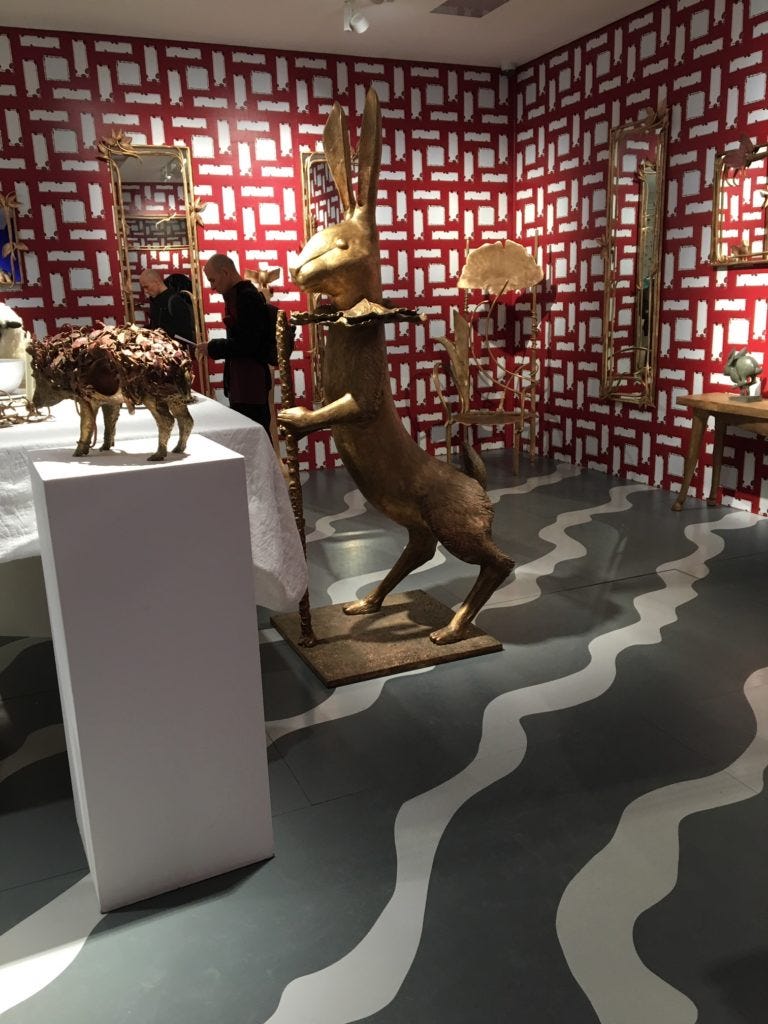 Magnificent Faux Finish Walls: Unveiling Enchanting Murals in London