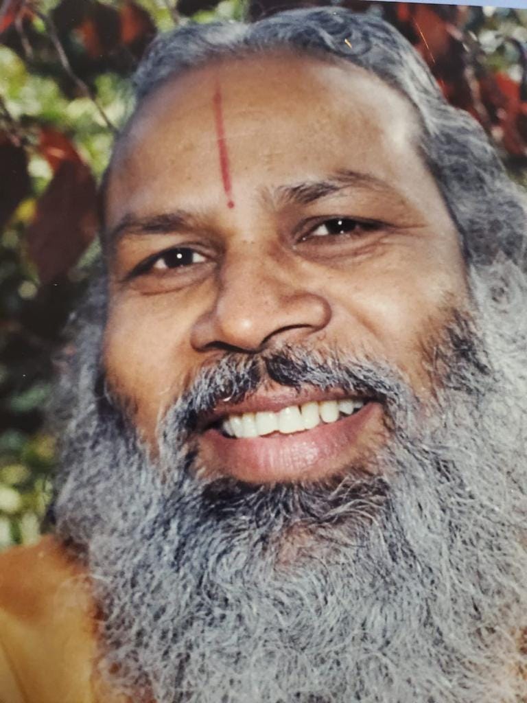 Exploring Swami Prakashanand Saraswati’s Teachings by Henry Spiritual