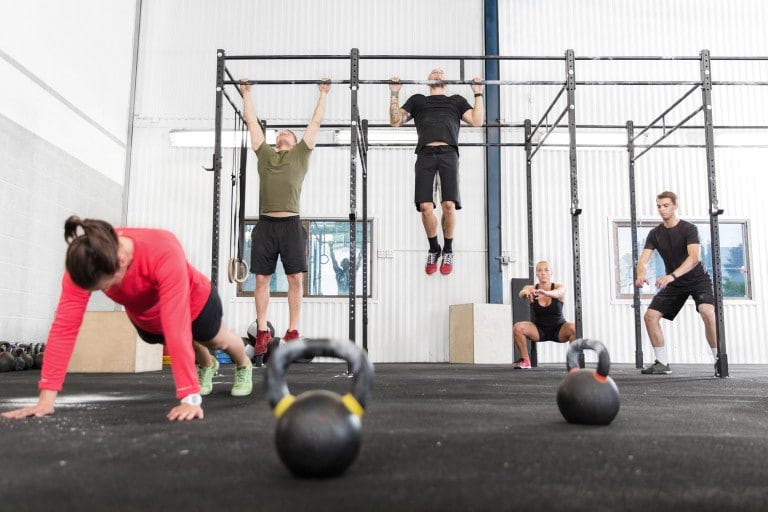 A Beginner's Guide to CrossFit For Runners (& The 16 WODs You Must Try) |  by David Runners Blueprint | Medium