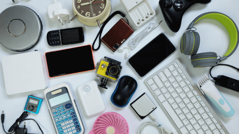 Unlocking Dubai’s Electronics Market: How to Maximize Your Profits When Selling Gadgets | by elev11n_th | Sep, 2023 | Medium