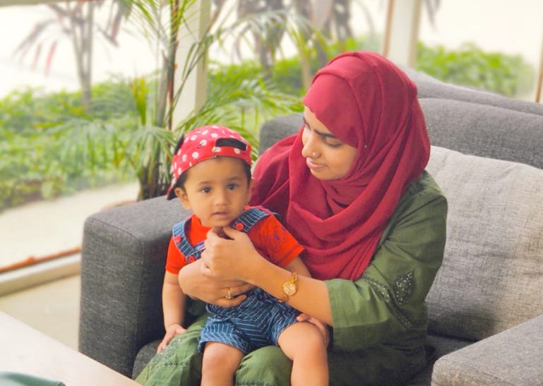 Ramsha- Inspiration to Young Moms | by Rupesh Dharmik | Republic News ...