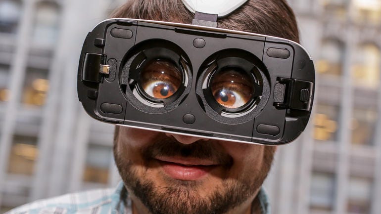 Realidad virtual con las gafas VR Shinecon, by Tania