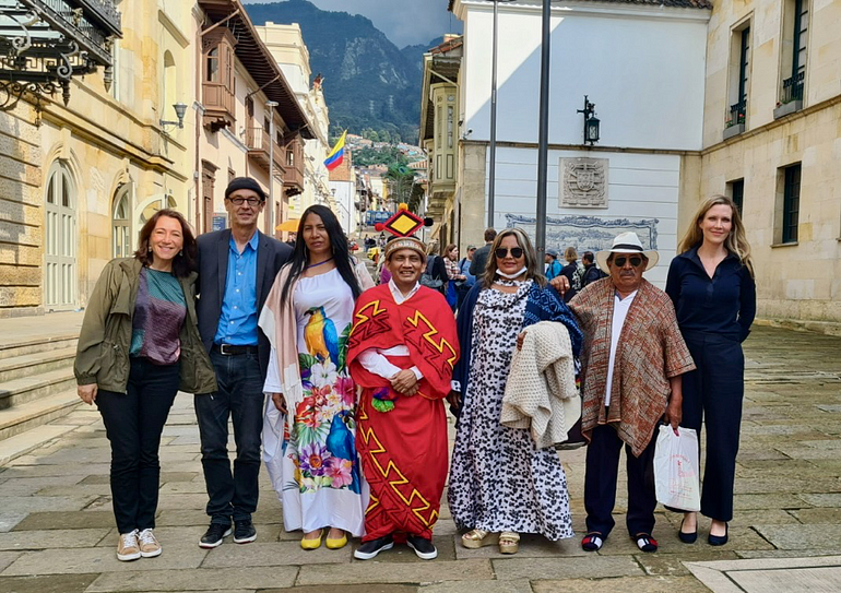 Bogota, in front of the Foreign Ministry right before the meeting