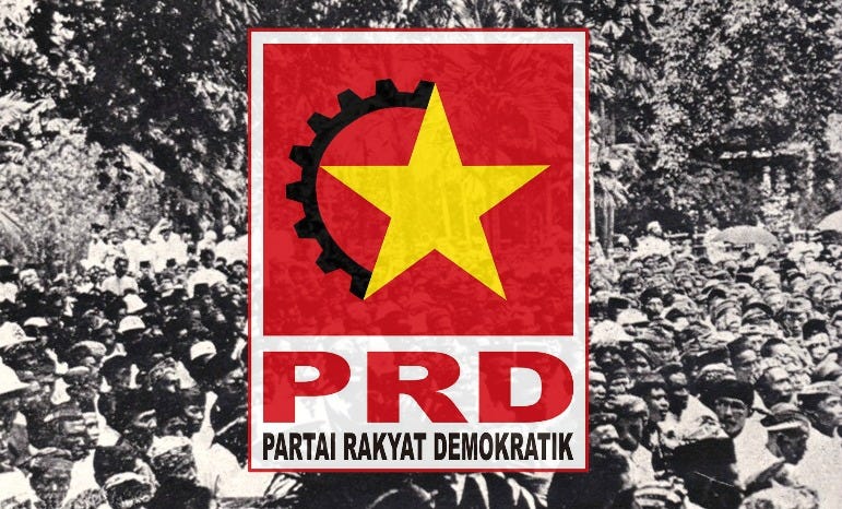 Gelas Pecah Di Dalam Kotak