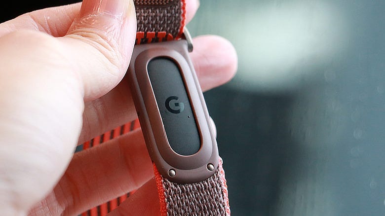 Is the Fitbit Air a Smartwatch Killer? I Tested It for 2 Weeks to Find Out