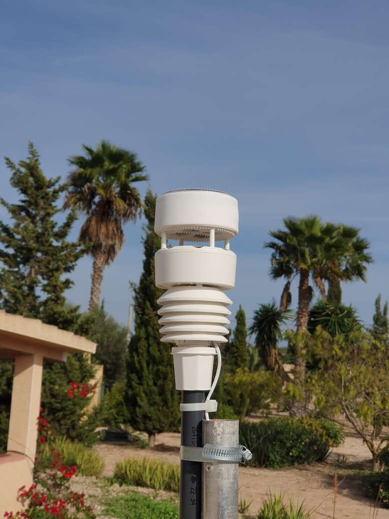 the-most-advanced-weather-station-for-homes-and-farms-by-global