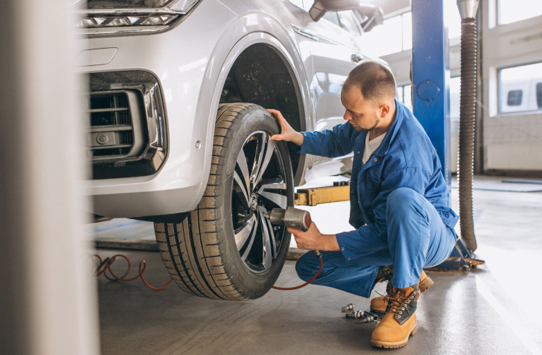 Wheel Alignment vs. Tire Balancing: Understanding the Key Differences