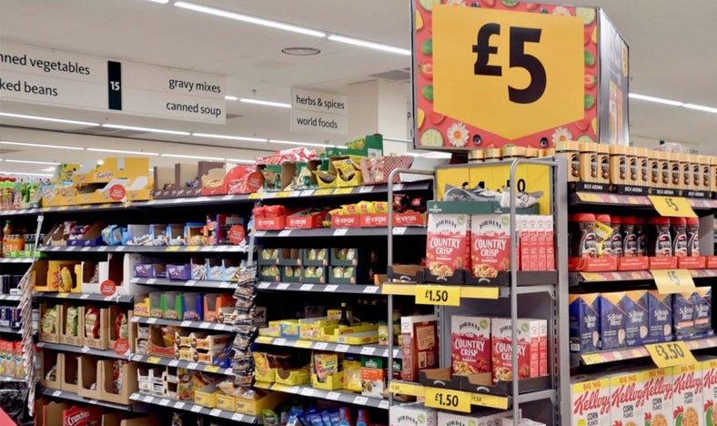 Maximizing Customer Interaction with Strategic Shopfitting Solutions and Store Design