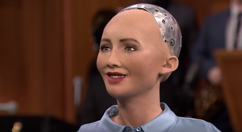 klæde Abnorm mærke Sophia- A Real, Live Electronic Girl. The world's ever first most  expressive humanoid robot with citizenship. | by Tharani Gnanasegaram |  Medium