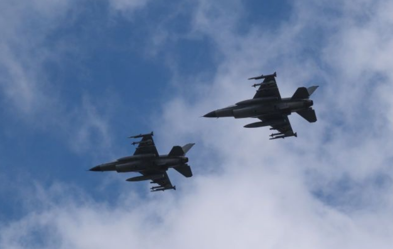 Ukrainian F-16s Get Cheapest Missiles to Stop Shahid Drones — Media