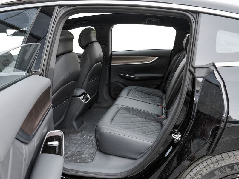 How will further breakthroughs in battery technology and range for