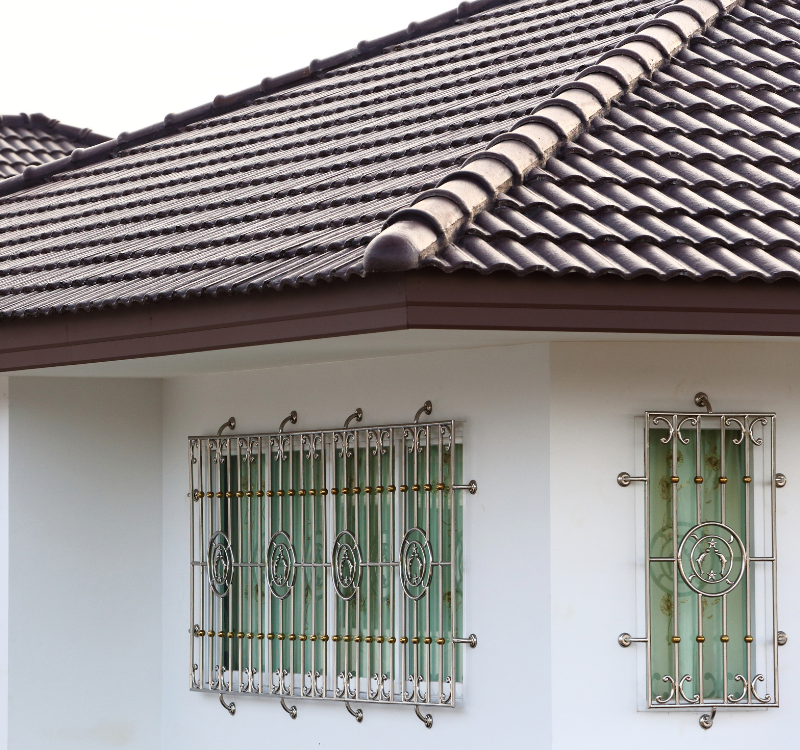 Iron Windows Installers in Saudi Arabia: Durable & Stylish Solutions