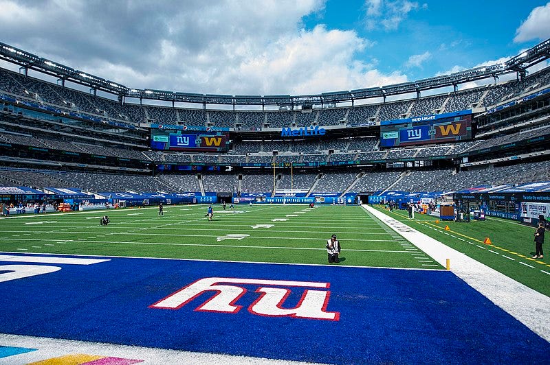 Giants don't see any problems with MetLife Stadium turf