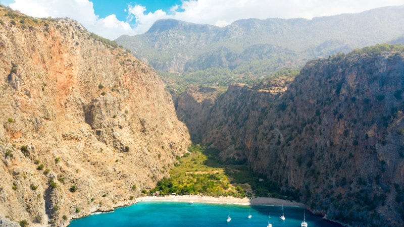 Kalabalık Gruplar İçin Lüks Gulet Kiralama Rehberi.
