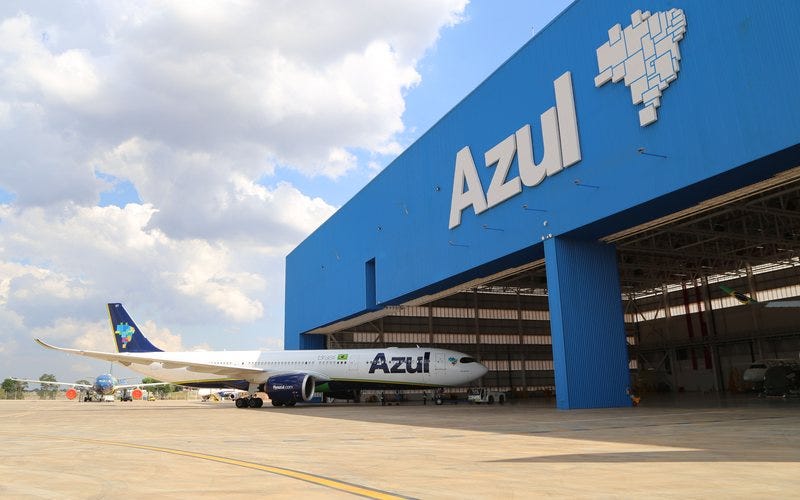 Azul abre mais de 90 vagas para diversas regiões do país