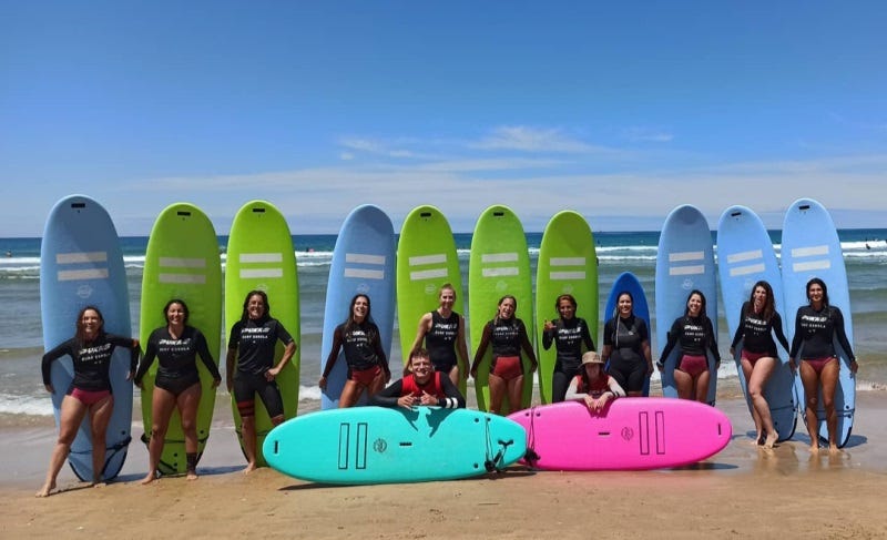 MARIOLAS: LA COMUNIDAD ESPAÑOLA PARA MUJERES SURFISTAS