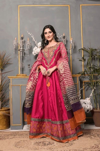 Pakistan Latest Traditional Dress For Girl Pakistani Fashion Styles For The  Contemporary Woman
